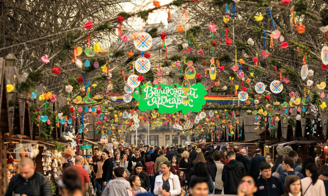 Сколько украинцы будут отдыхать в апреле: школьникам сделали отдельный сюрприз