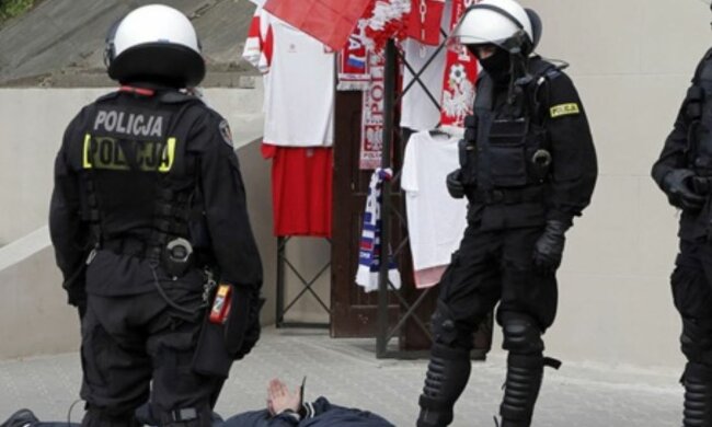 Польська поліція, скріншот: YouTube