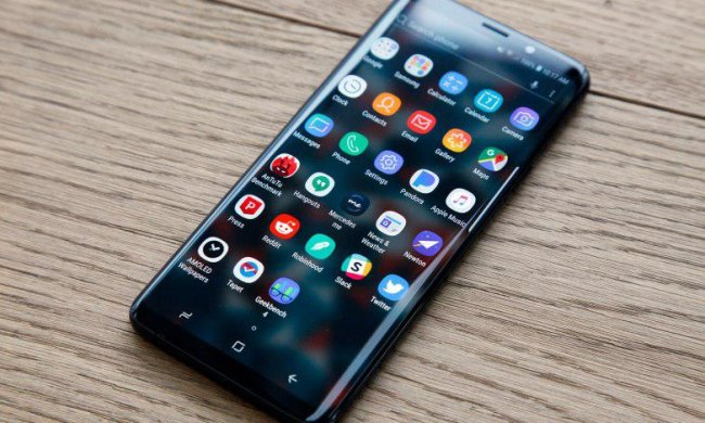 Перше відео зі справжнім Galaxy S10 з'явилося у мережі