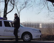 Под Киевом пропал темноволосый мальчик в синей куртке, приметы и фото