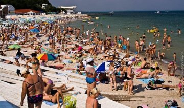 В Одесі закрили для купання відразу 6 пляжів