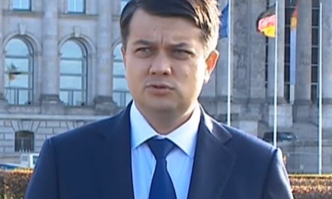 Разумков прокоментував ідею Зеленського про скорочення кількості нардепів: "Скільки б їх не було…"