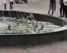 Засмажений українець пірнув у фонтан і влетів на шалену суму