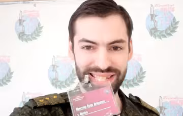 Боевик Мангушев, скриншот: YouTube