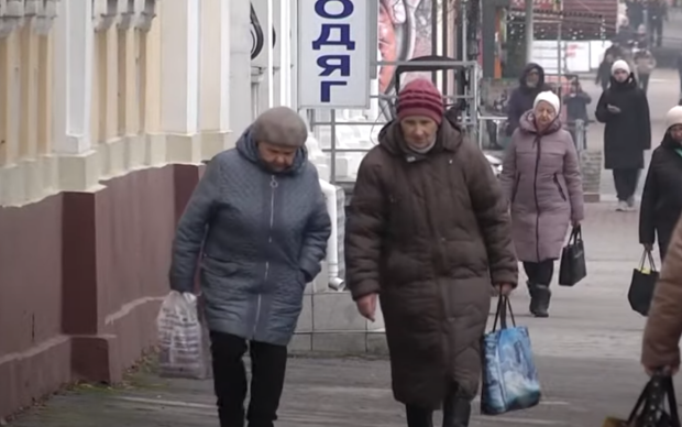 Не зростають, а зменшуються: реальна ситуація з пенсіями дуже плачевна