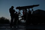 Украинские пенсионеры создали артиллерийское подразделение / фото: Reuters