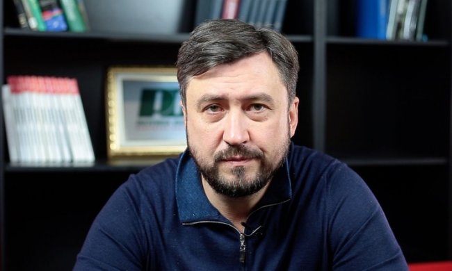 Александра Соловьев