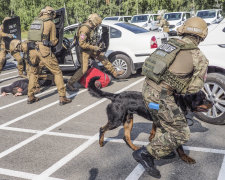 ДБР перелякались гніву Зеленського і негайно взялись за голову поліції Дніпропетровщини