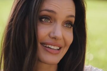 Анджелина Джоли, скриншот: Youtube