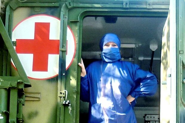 Военный медик, фото из свободных источников