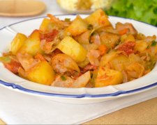 Тушеная капуста с томатным пюре: вкусный и полезный рецепт