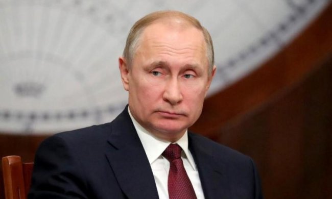 Більше рожевого: кремлівський карлик роздав бойовикам на Донбасі гламурну зброю