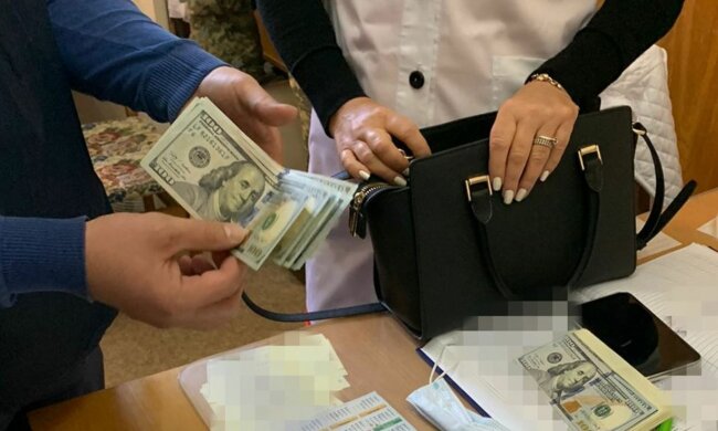 Задержание на взятке, фото: СБУ