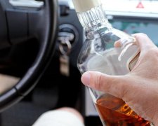 У Львові поліція затримала за кермом п'яного ДАІшника