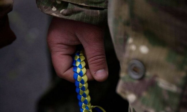Дідівщина у ЗСУ: бійця забили до напівсмерті, змусивши копати собі яму