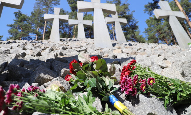 «Быковня – от территории смерти к месту памяти»