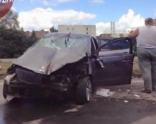 На Броварському проспекті сталася страшна аварія