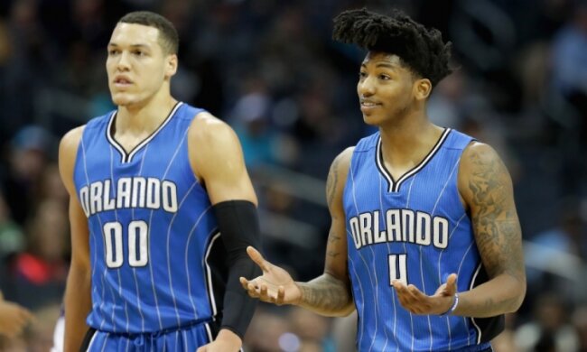 НБА: Потужні данки Девіса і Гордона в добірці найкращих моментів ігрового дня