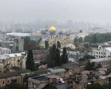 Погода у Києві на 21 липня: жорстока стихія змусить українців коротати вечір вдома