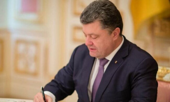 Порошенко "поставил точку" на языковых квотах