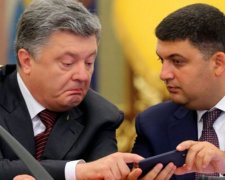 Блогер показав справжню сутність Гройсмана одним фото: наш європейський стратег з немитими ногами