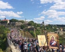Хресна хода з Донецька завершиться кривавим місивом