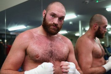 Суперник Кличка Ф'юрі зібрався у політику