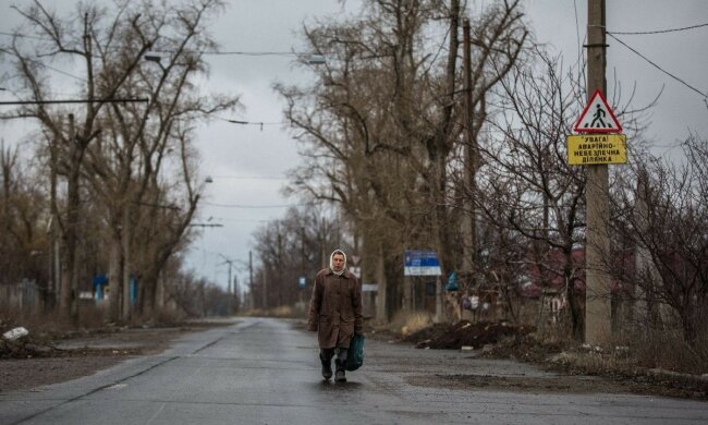 Головне за день неділі 10 листопада: звільнення Разумкова, покарання Яременко та "с*ксуальне збудження" партії Зеленського