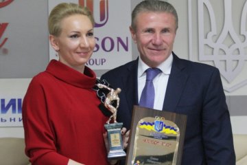 Биатлонистка Пидгрушная стала лучшей спортсменкой месяца и получила звание майора