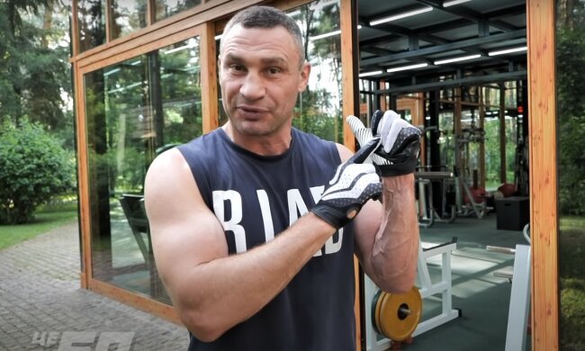 Виталий Кличко, скриншот из видео