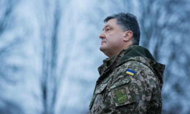 Від сучасного озброєння до безвізу: головні досягнення чинного президента