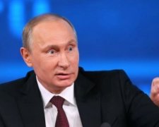 Напівголий гумовий Путін доступний усім охочим (фото)