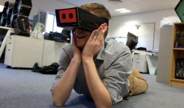 Google випустить шолом віртуальної реальності