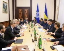 Україна повинна повернути сотні мільярдів, дедлайн піджимає