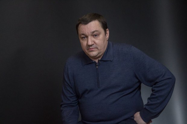Дмитрия Тымчука увезли в морг: появилось видео с места трагедии