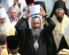 Паніка московських попів: агенти в рясах вчепилися в свій останній шанс