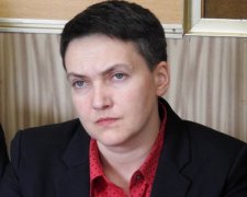 Дивна ганчірка на шиї Савченко змусила кіноманів перехреститися: "Надюха-кілер"