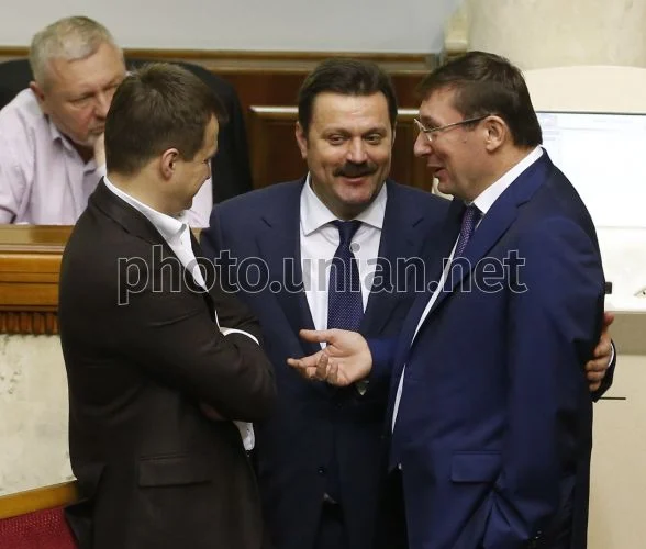 Юрій Луценко і "герой росії" Деркач: хроніка однієї політичної дружби