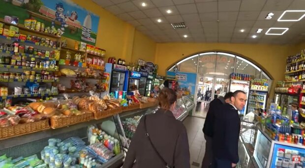 Супермаркет, фото: скріншот з відео
