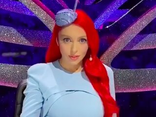 Оля Полякова, instagram.com/polyakovamusic/
