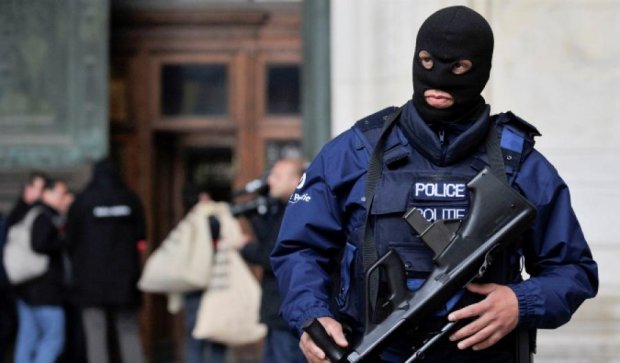 Бельгійська поліція затримала двох причетних до терактів у Парижі