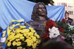 Скрін, відео YouTube пам'ятник Кузьмі