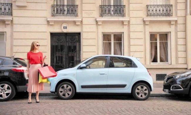 Під колір авто: Renault представила новинку для автоледі 