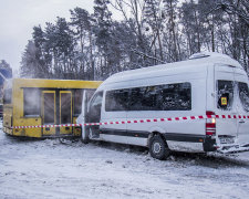 Под Киевом произошло два кровавых ДТП, 15 пострадавших: избегайте дороги-убийцы