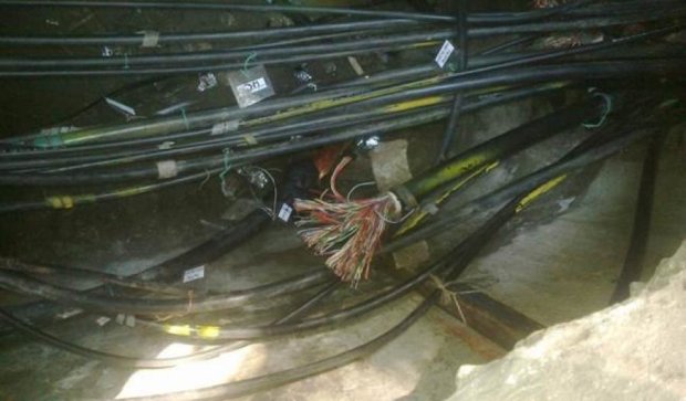 На Харьковщине злоумышленники украли телефонные кабели на 19 млн грн (фото)
