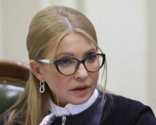 Зі свіжою пластикою? Депутат влаштував "фейс-контроль" Тимошенко, таємна переписка