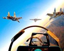 Той самий Су-27: Росія направила винищувач на американців