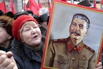 Любов росіян до Сталіна досягла апогею