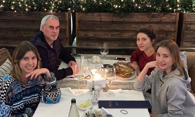 Валерій Меладзе з доньками, фото з Instagram