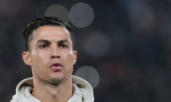 Криштиану Роналду сделал новую прическу